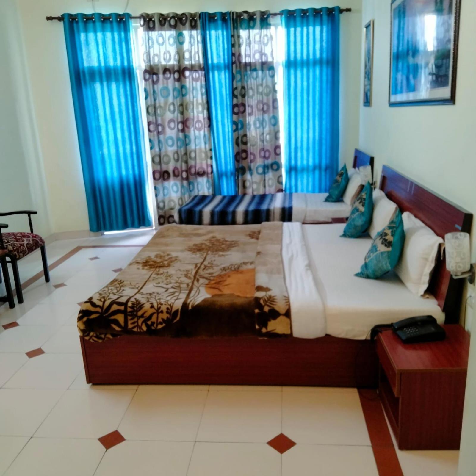 Mid Town Residency Hotel Sundarnagar Luaran gambar